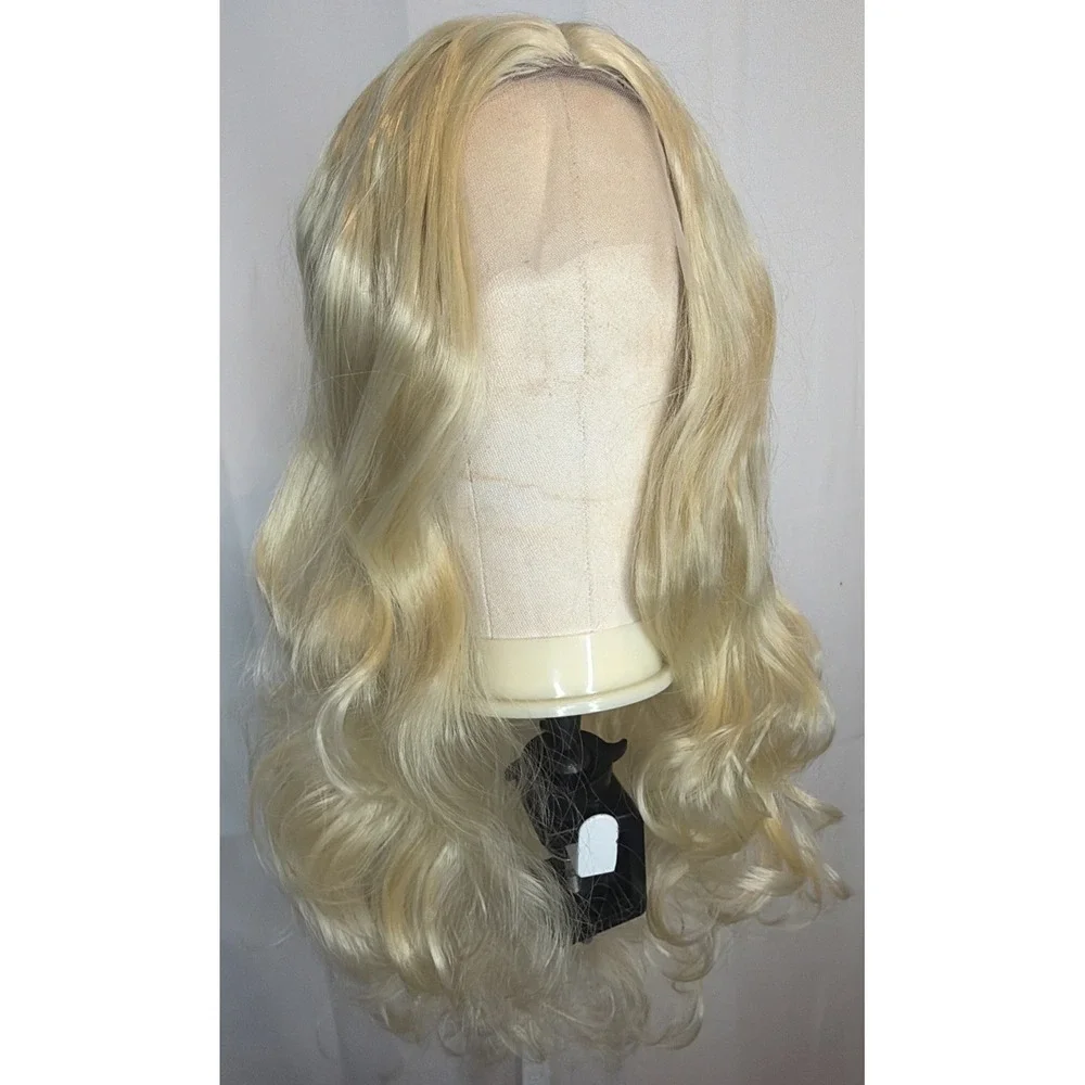 Blonde Wig 32